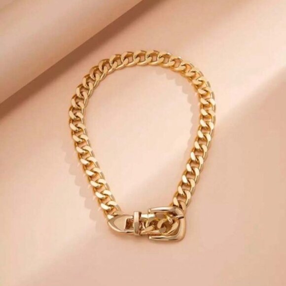 Gold Buckle Chain Choker Necklace - Picture 2 of 3